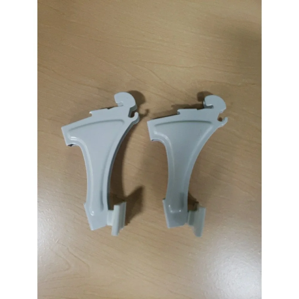ClosetMaid ShelfTrack Shoe Brackets White (1 Pair / 2 Brackets) Closet Organizer